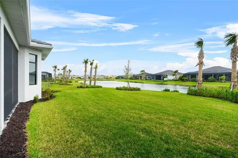 4711 Cedron Court Sarasota FL 34240