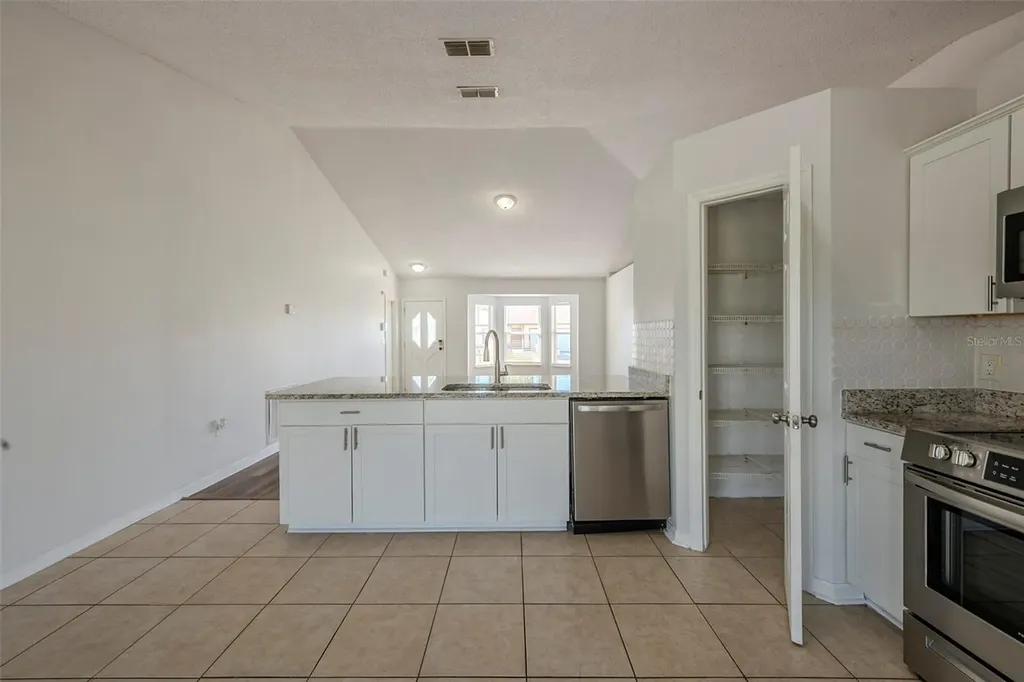 104 Birmingham Drive Kissimmee FL 34758