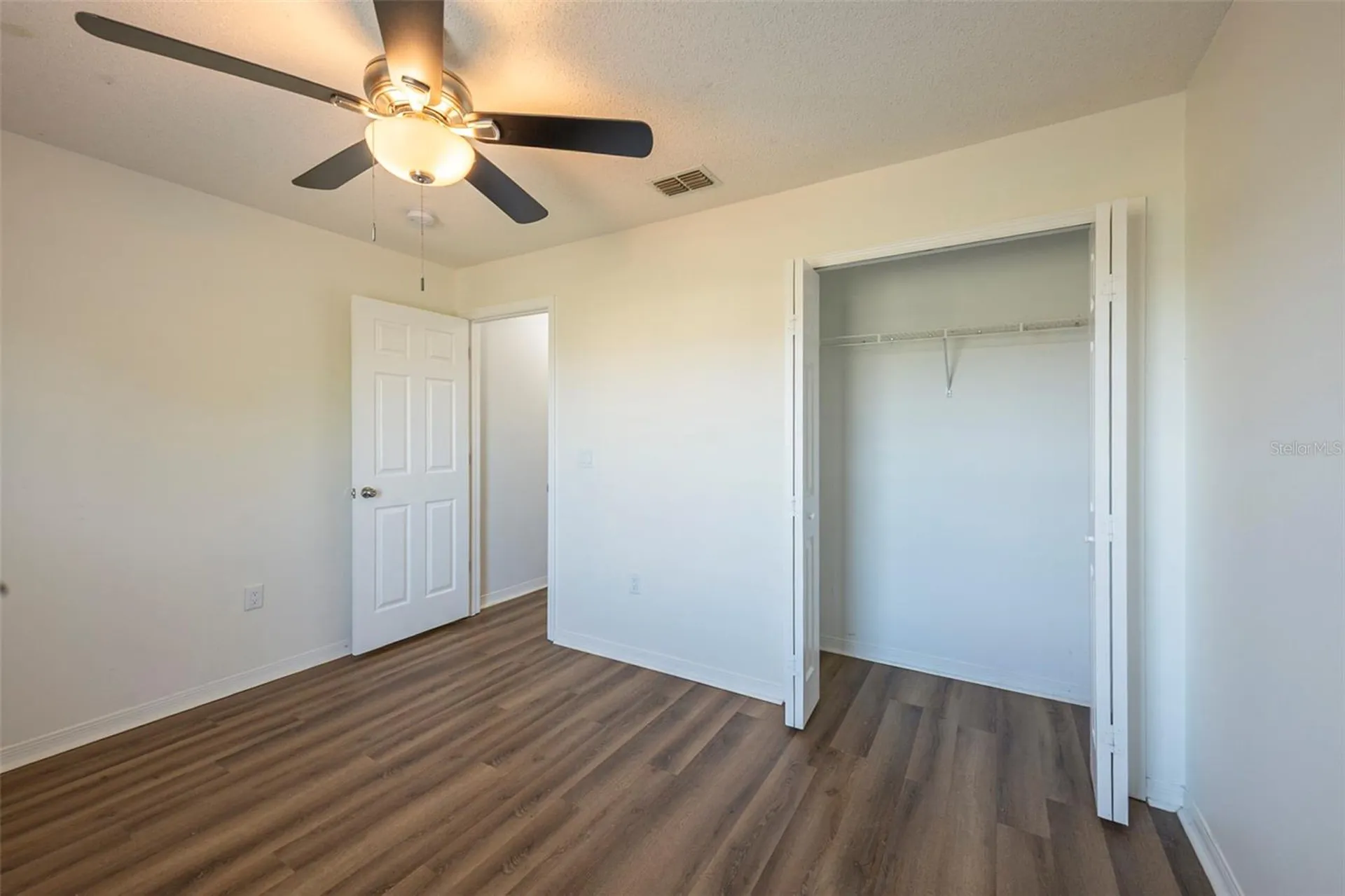 104 Birmingham Drive Kissimmee FL 34758