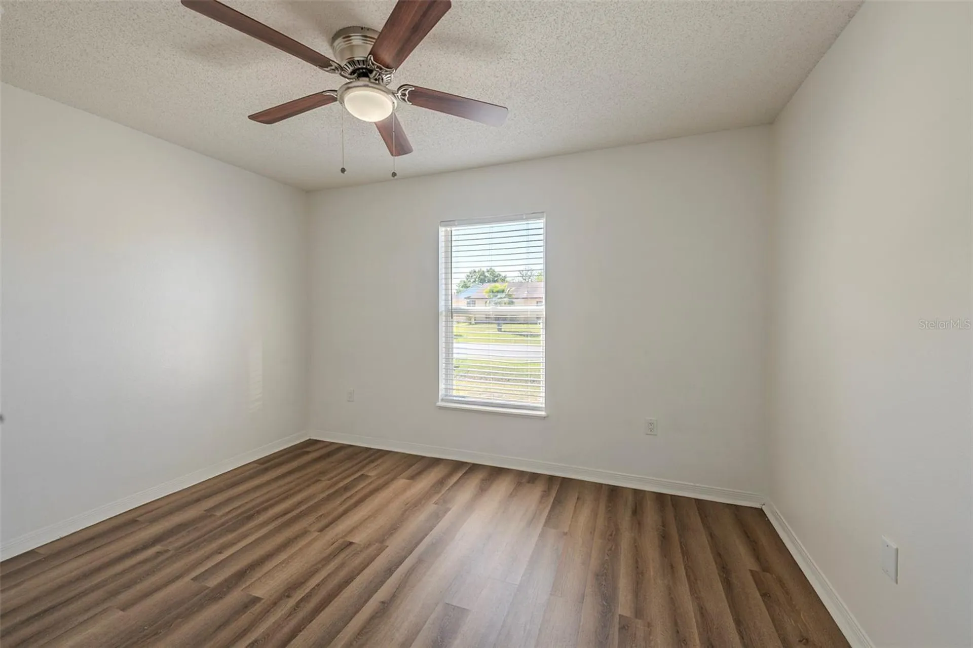 104 Birmingham Drive Kissimmee FL 34758