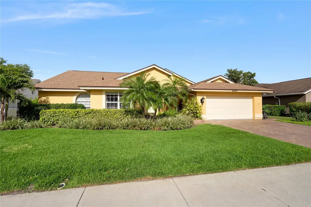 4622 Meadowview Circle Sarasota FL 34233