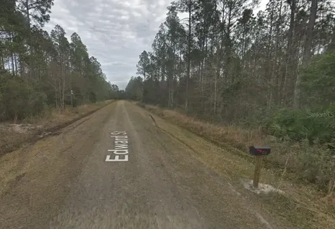 4255 Edward Street Hastings FL 32145