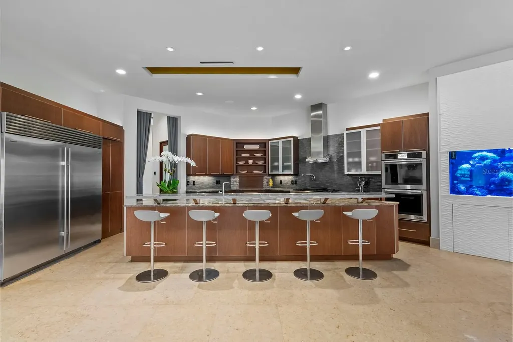 6137 Grosvenor Shore Drive Windermere FL 34786