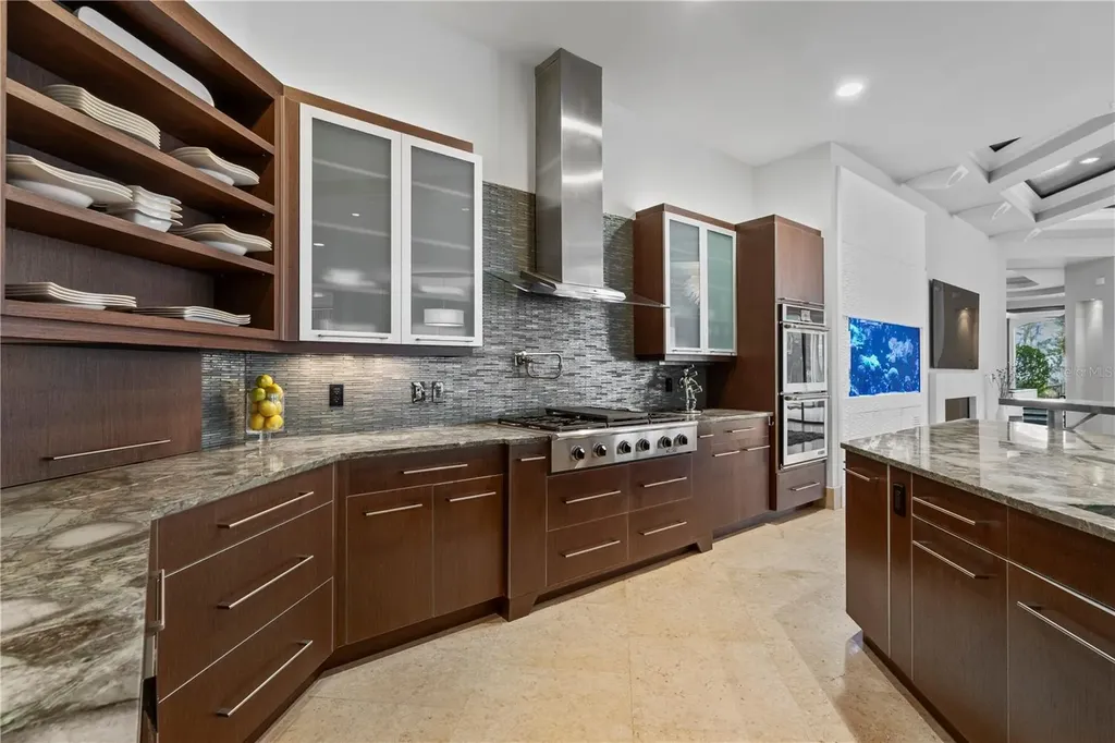 6137 Grosvenor Shore Drive Windermere FL 34786