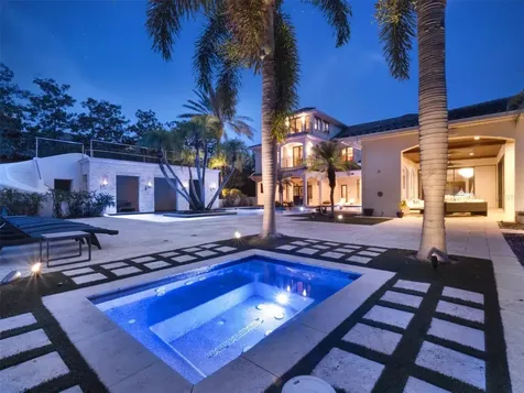6137 Grosvenor Shore Drive Windermere FL 34786