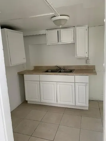 944 15th Avenue S St Petersburg FL 33705