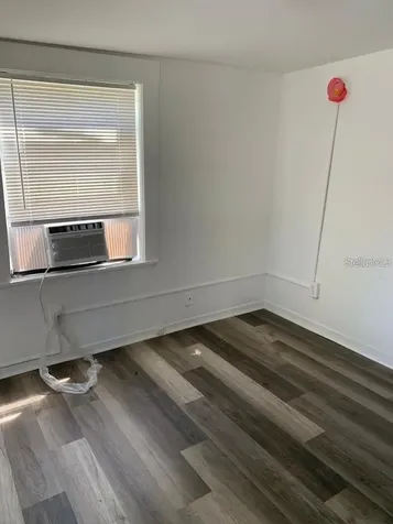 944 15th Avenue S St Petersburg FL 33705