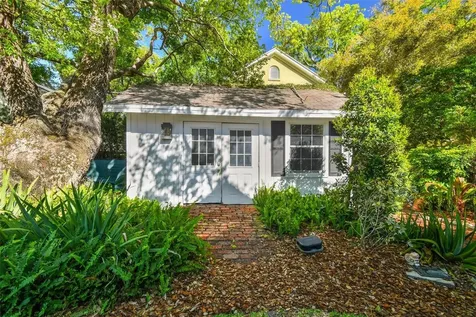 3313 W Mullen Avenue Tampa FL 33609