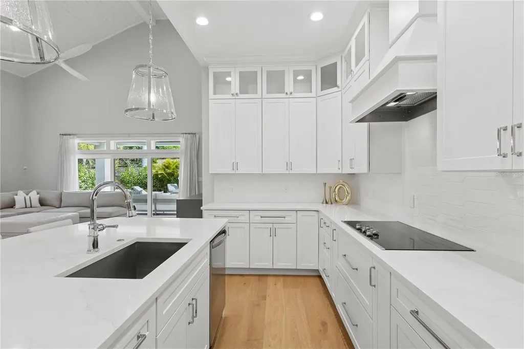 4013 Red Rock Lane Sarasota FL 34231