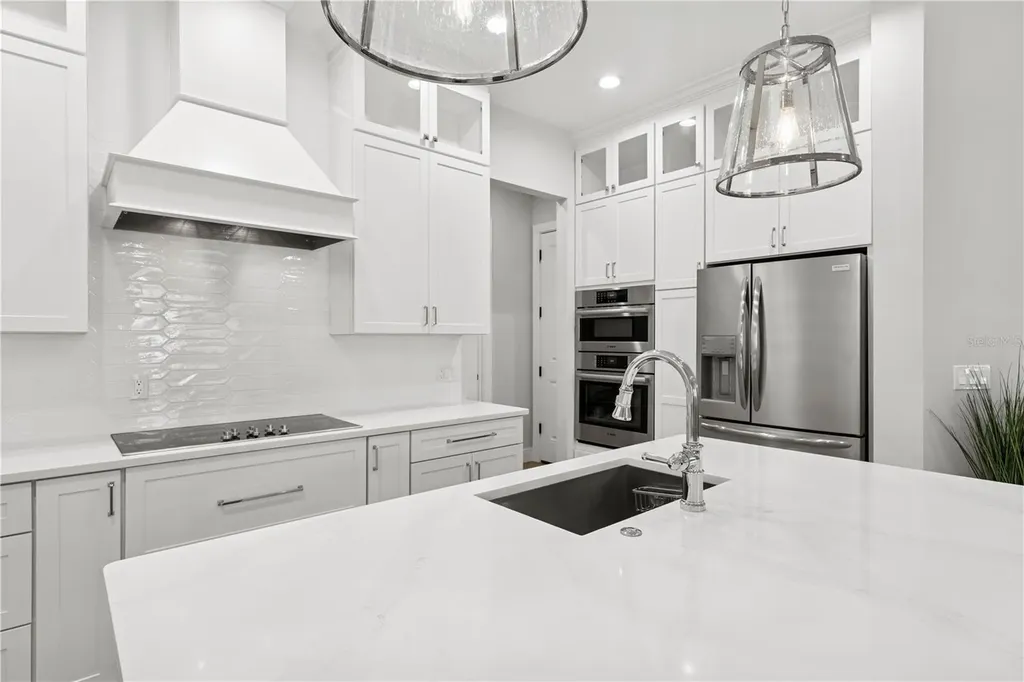 4013 Red Rock Lane Sarasota FL 34231