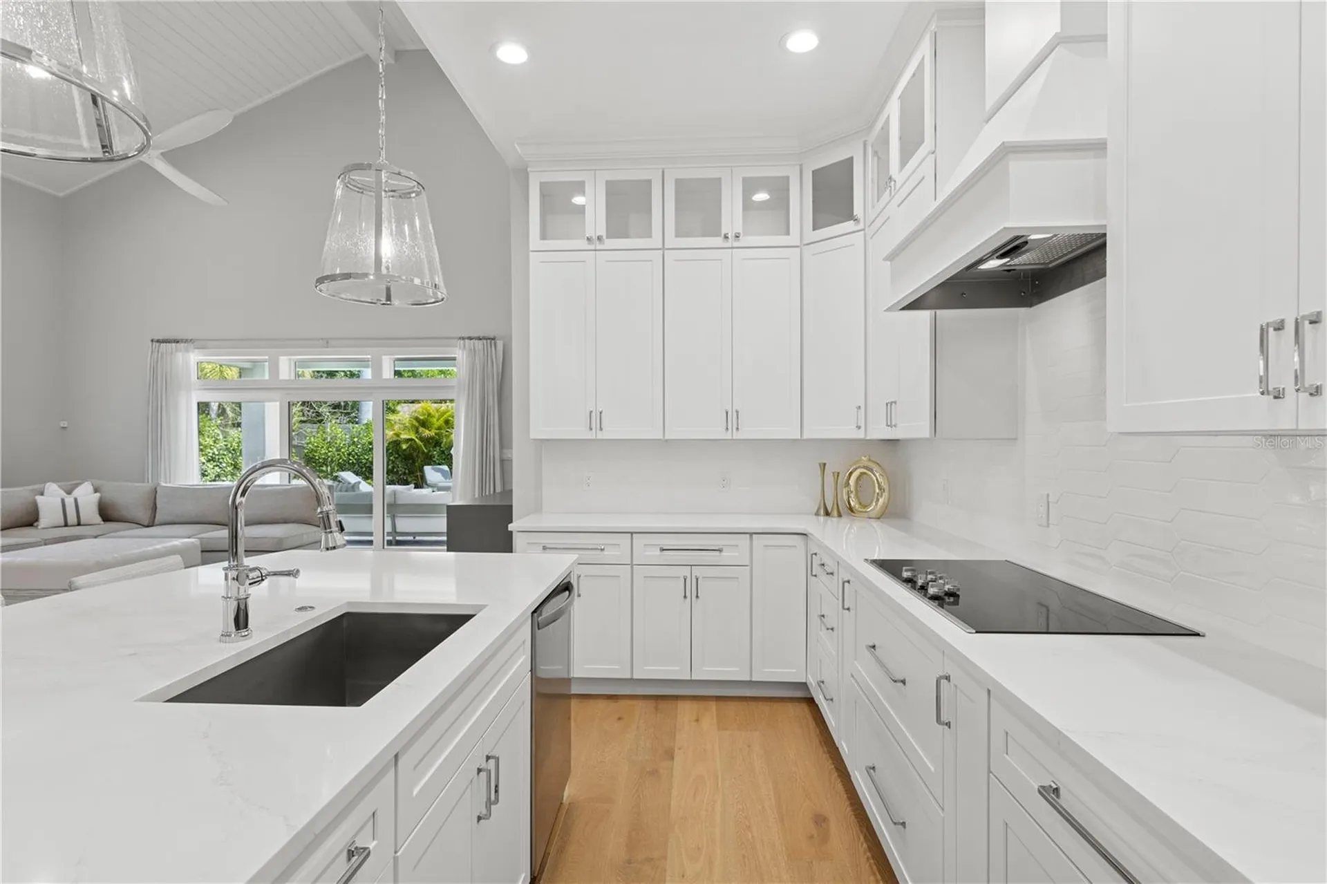 4013 Red Rock Lane Sarasota FL 34231