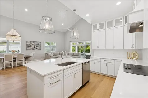 4013 Red Rock Lane Sarasota FL 34231