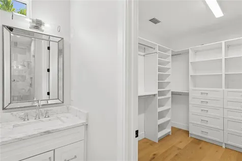 4013 Red Rock Lane Sarasota FL 34231
