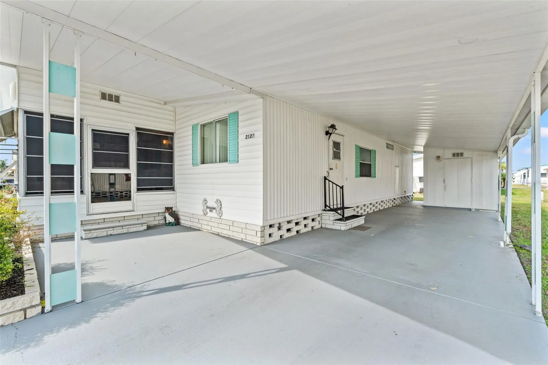 2127 Kahala Drive Holiday FL 34691