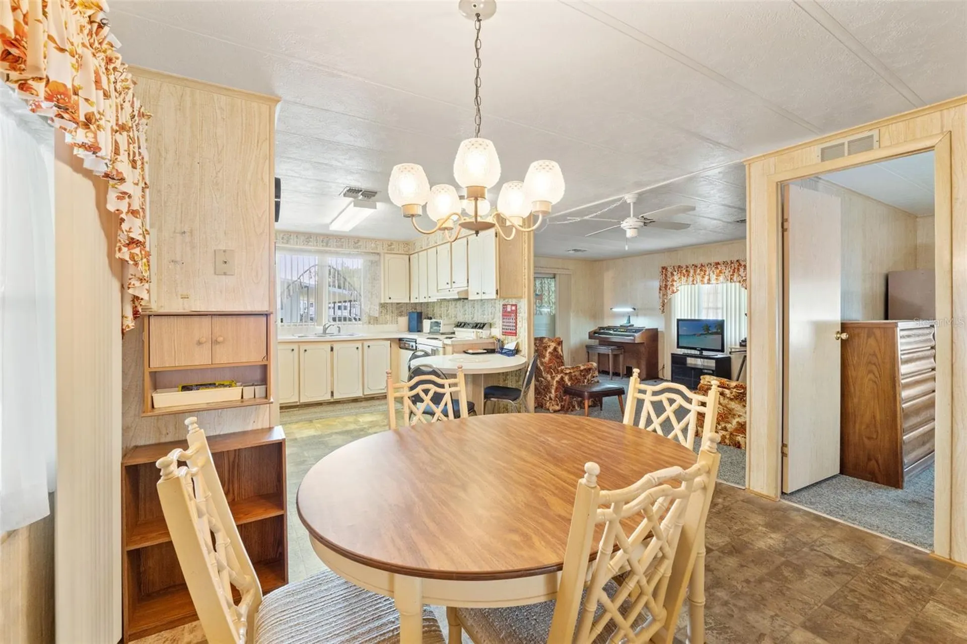 2127 Kahala Drive Holiday FL 34691