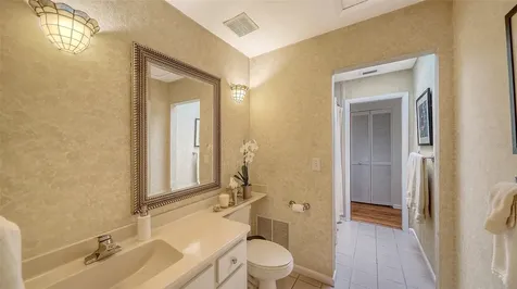 3455 Flamingo Avenue Sarasota FL 34242