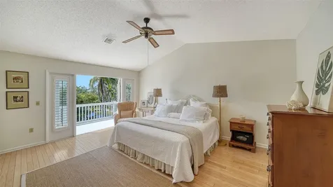 3455 Flamingo Avenue Sarasota FL 34242