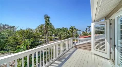 3455 Flamingo Avenue Sarasota FL 34242