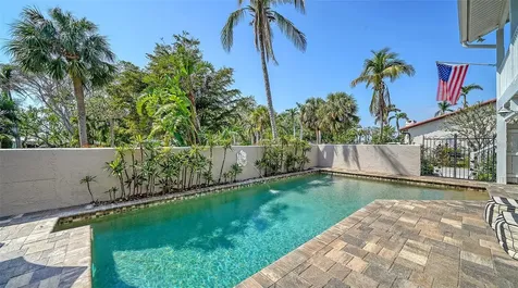 3455 Flamingo Avenue Sarasota FL 34242