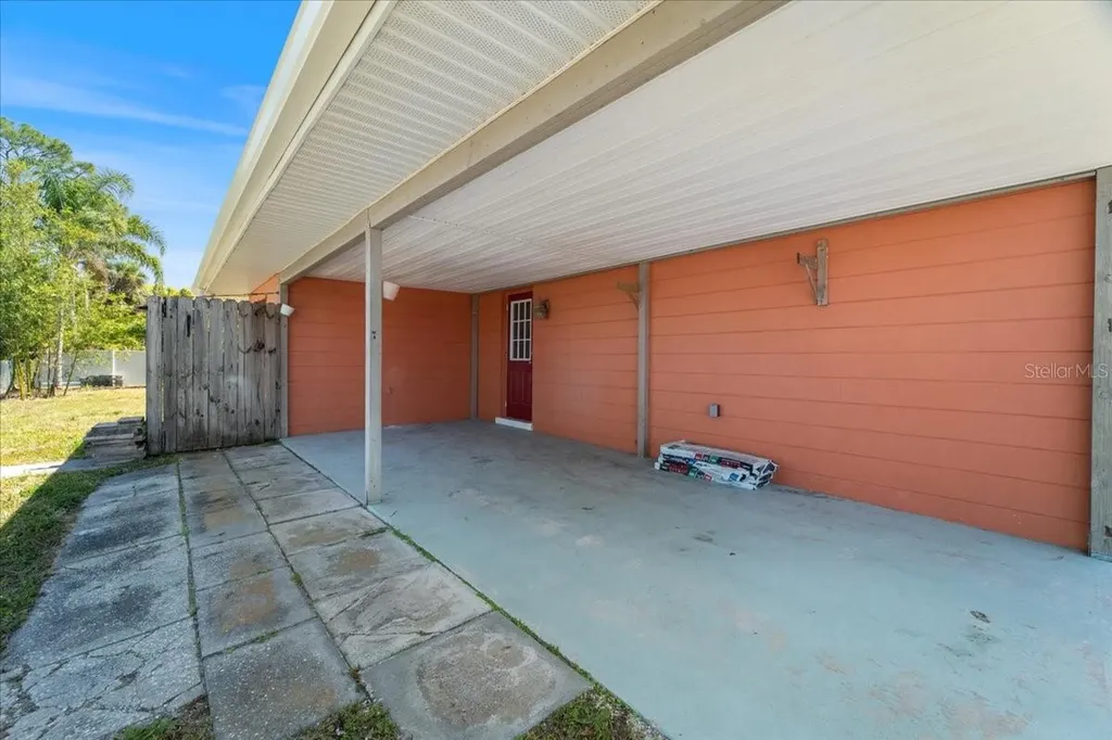 425 Skylark Lane NW Port Charlotte FL 33952