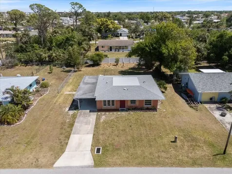 425 Skylark Lane NW Port Charlotte FL 33952