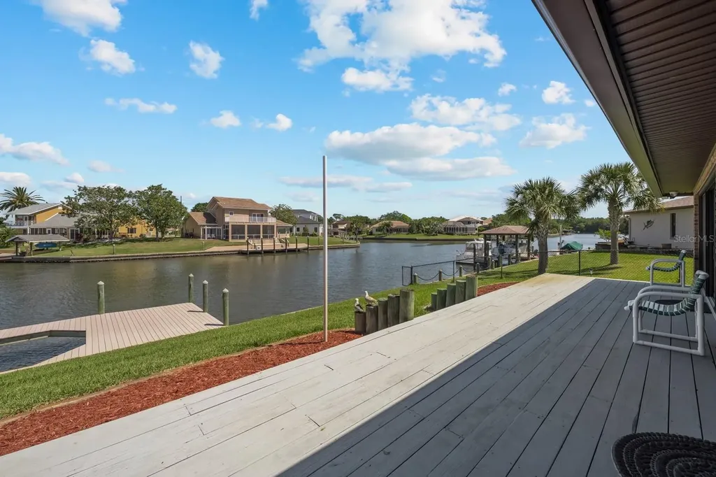 53 Cottonwood Court Palm Coast FL 32137
