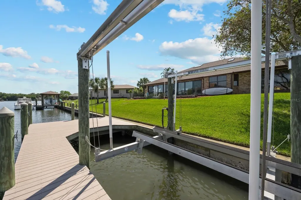 53 Cottonwood Court Palm Coast FL 32137