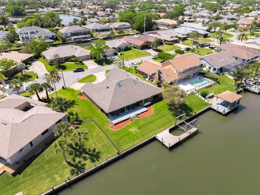 53 Cottonwood Court Palm Coast FL 32137