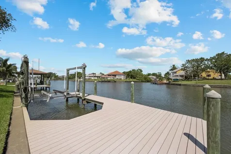 53 Cottonwood Court Palm Coast FL 32137