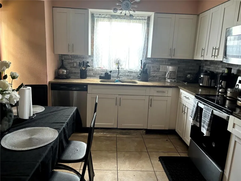 1312 Foxboro Drive Brandon FL 33511
