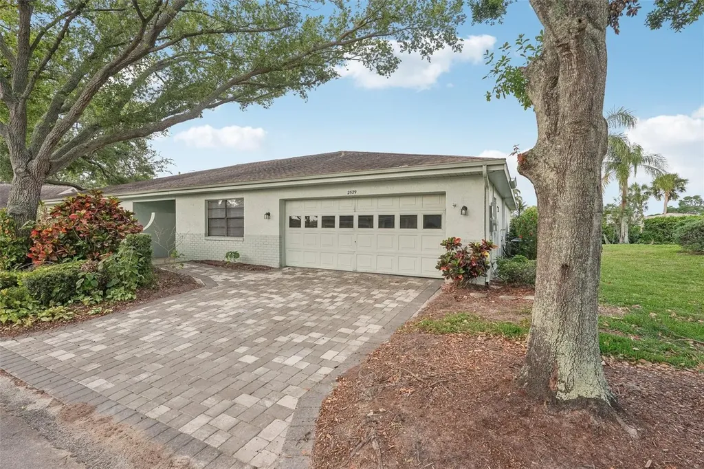 2529 Lancaster Drive Sun City Center FL 33573