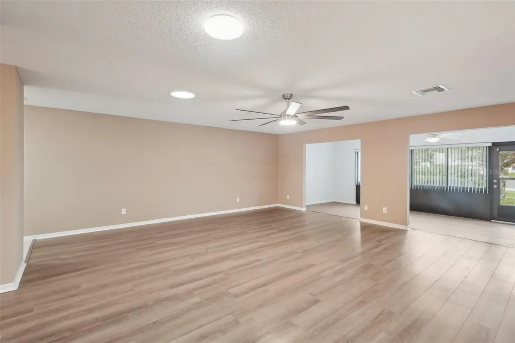 2529 Lancaster Drive Sun City Center FL 33573