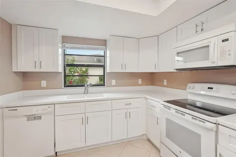2529 Lancaster Drive Sun City Center FL 33573