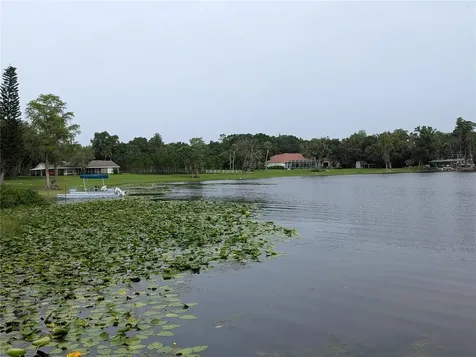 18302 Hanna Road Lutz FL 33549