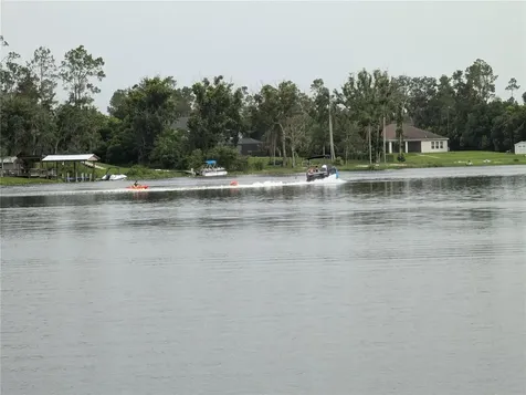 18302 Hanna Road Lutz FL 33549