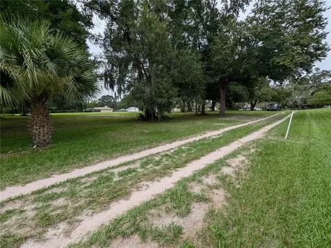 18302 Hanna Road Lutz FL 33549