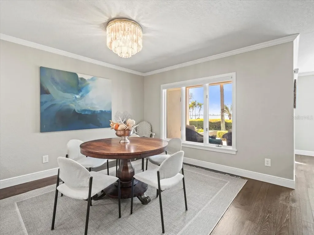 2087 Edgewater Drive Clearwater FL 33755
