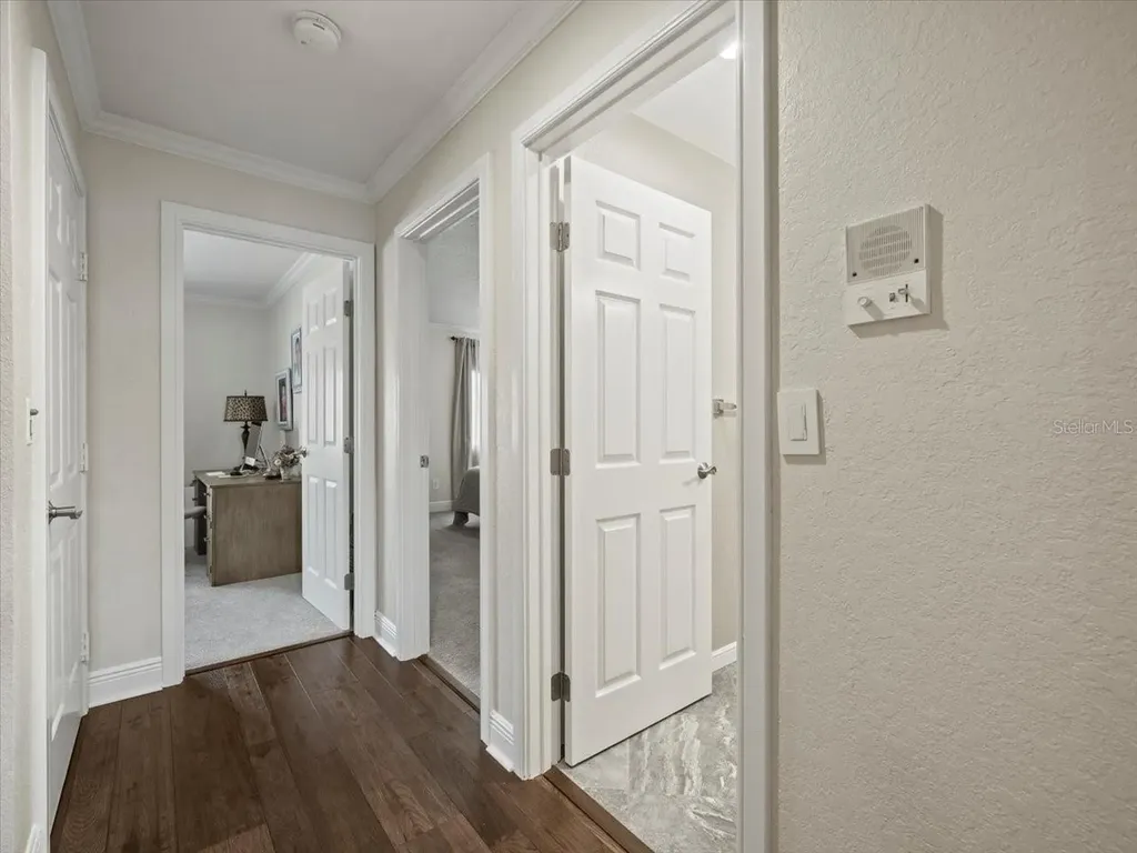2087 Edgewater Drive Clearwater FL 33755