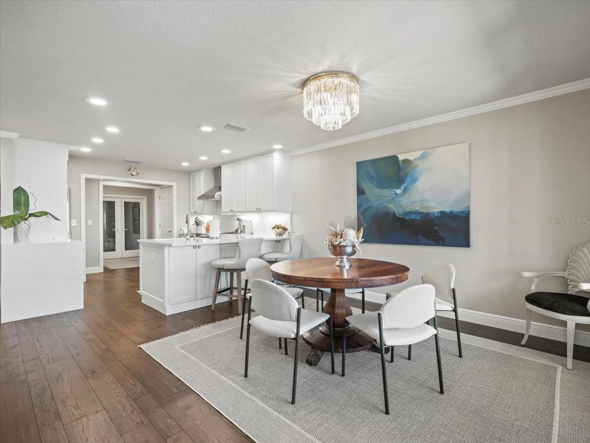 2087 Edgewater Drive Clearwater FL 33755