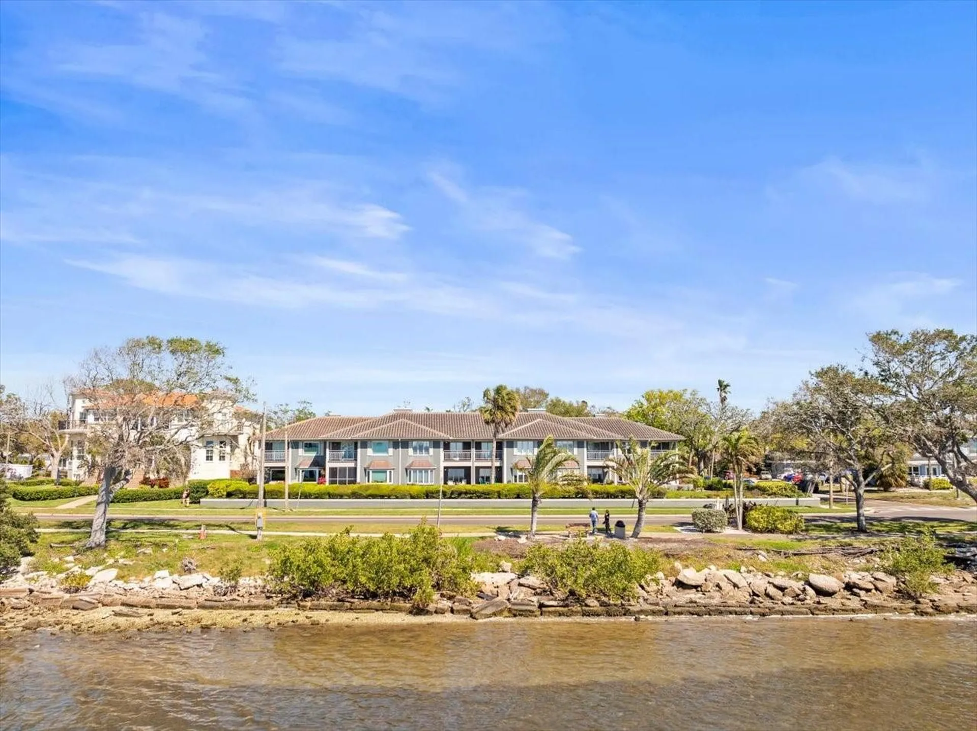2087 Edgewater Drive Clearwater FL 33755