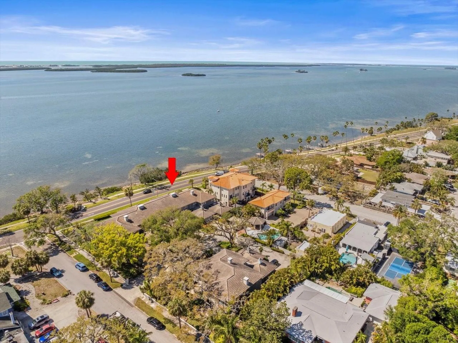 2087 Edgewater Drive Clearwater FL 33755