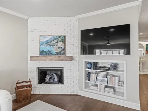 2087 Edgewater Drive Clearwater FL 33755