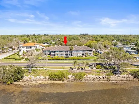2087 Edgewater Drive Clearwater FL 33755
