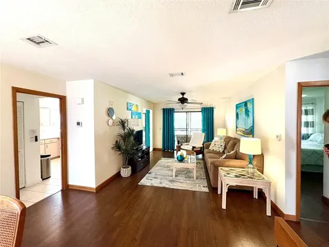 10 Oakmont Court Palm Coast FL 32137