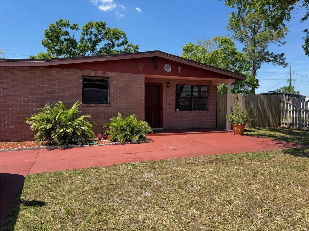6420 N Thatcher Avenue Tampa FL 33614