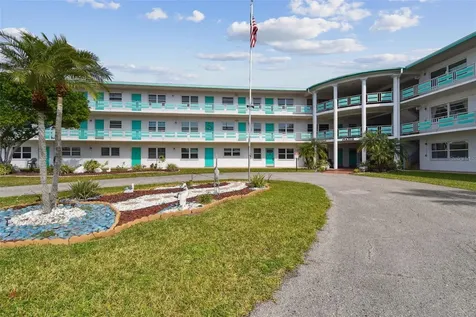 1900 59th Avenue N St Petersburg FL 33714