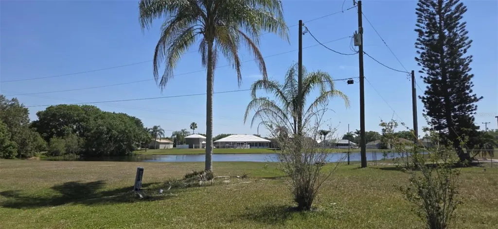 25322 Columbia Circle Lake Wales FL 33898