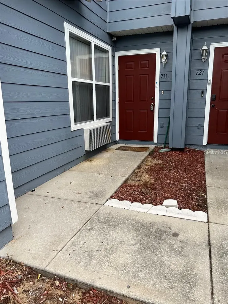 711 Caribbean Drive Davenport FL 33897