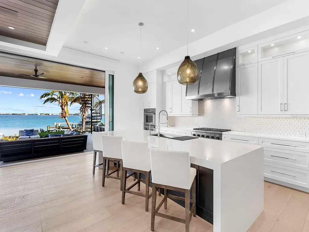 424 Bowdoin Circle Sarasota FL 34236