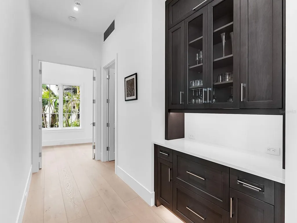 424 Bowdoin Circle Sarasota FL 34236